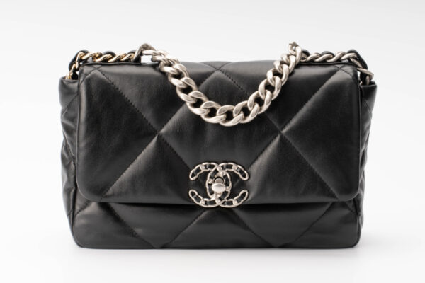 Chanel Small 19bag white lambskin black hardware