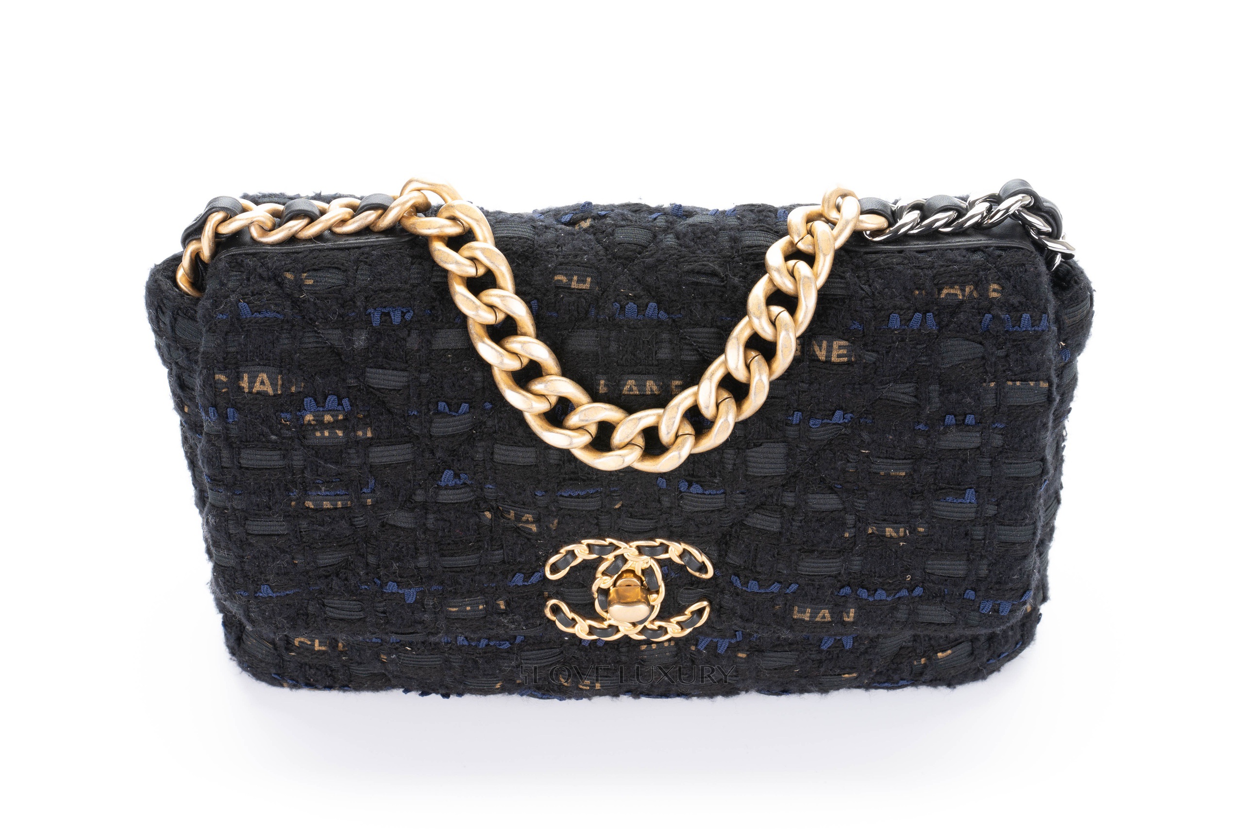 Chanel-19-Tweed-Black-Graffiti-Medium-30-series-7