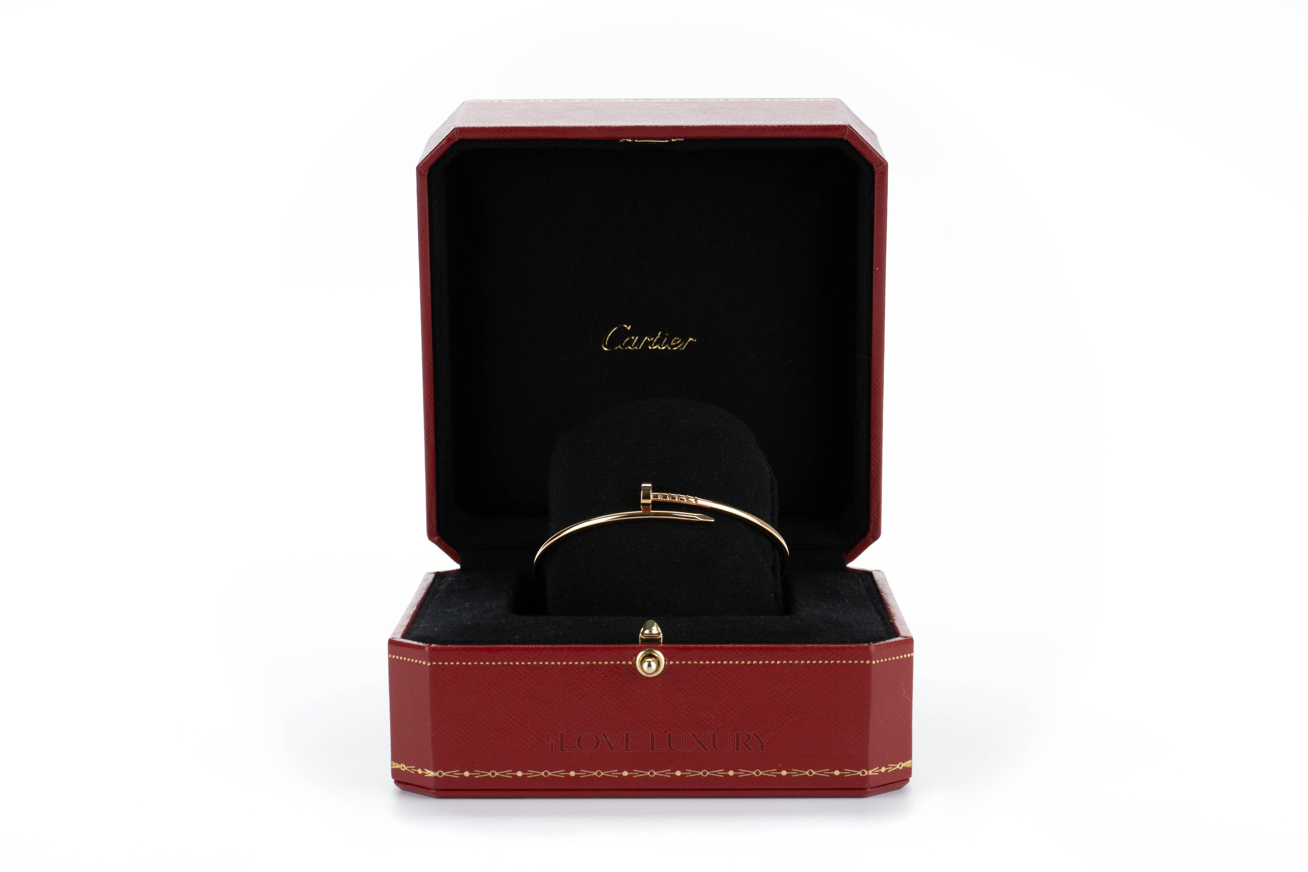 Carter-Juste-un-Clou-Slim-Rose-Gold-Bracelet-5