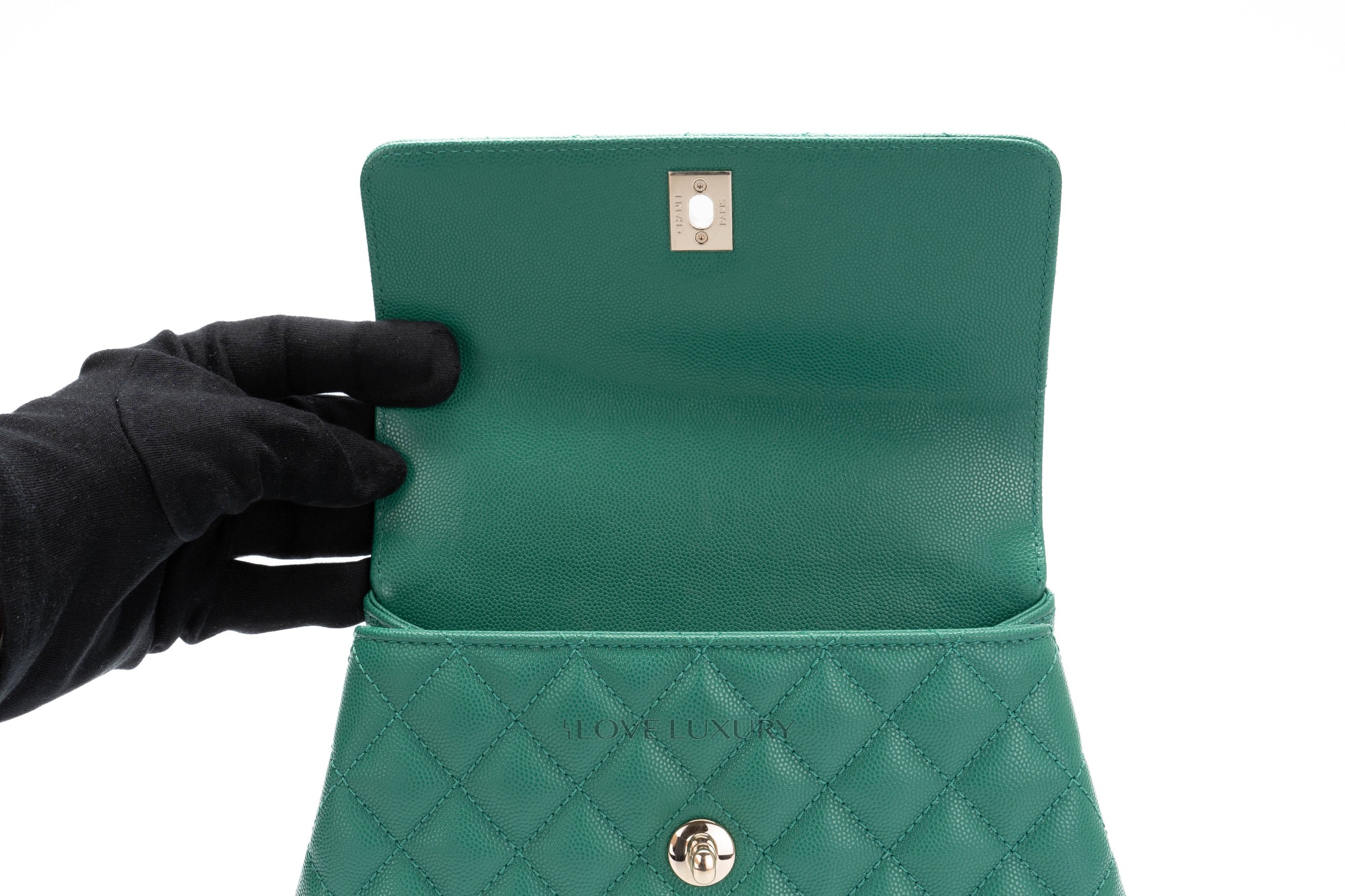 Chanel-Small-Coco-Handle-Quilted-Caviar-Emerald-Champagne-Hardware-10