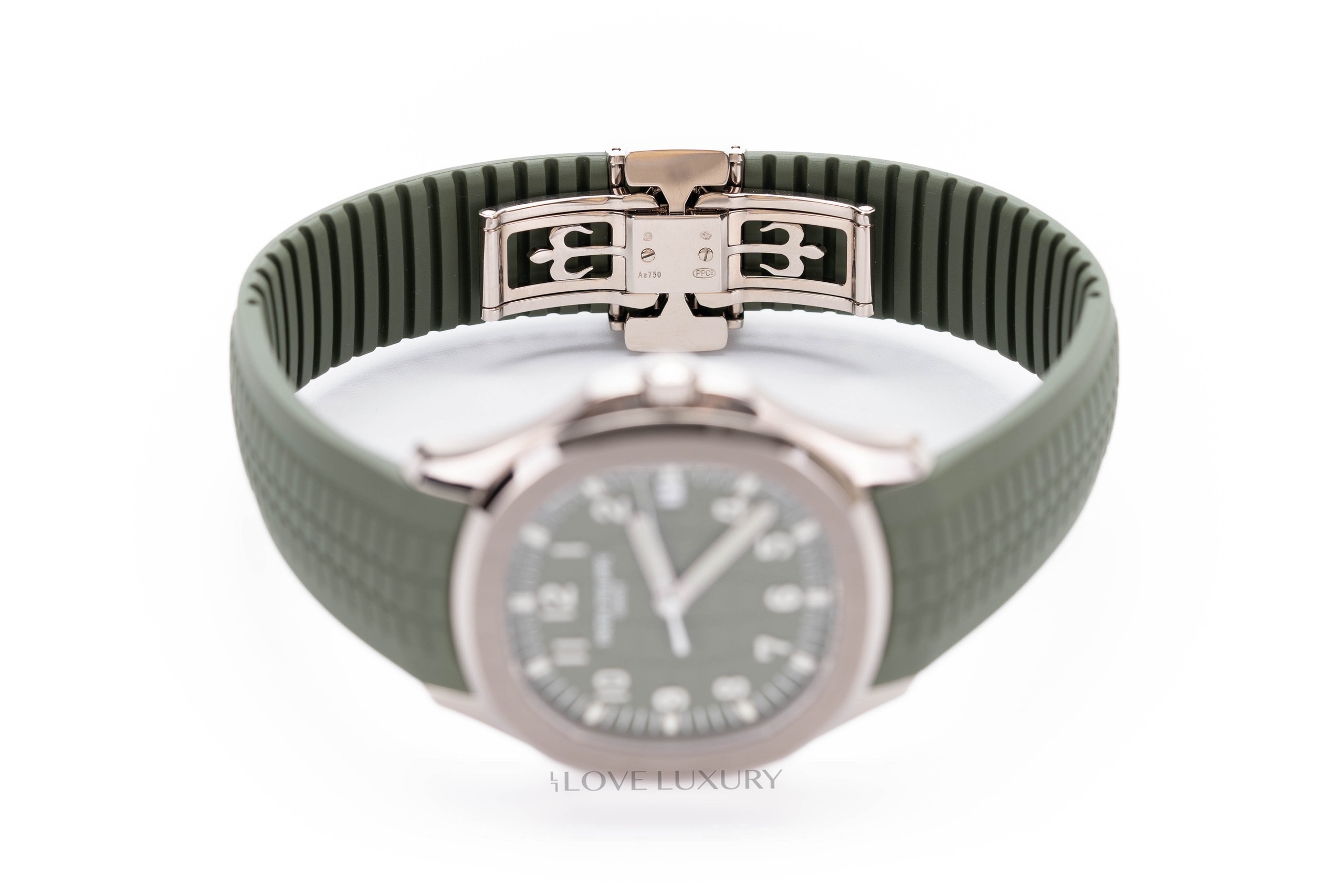 Patek-Philippe-Aquanut-Green-6