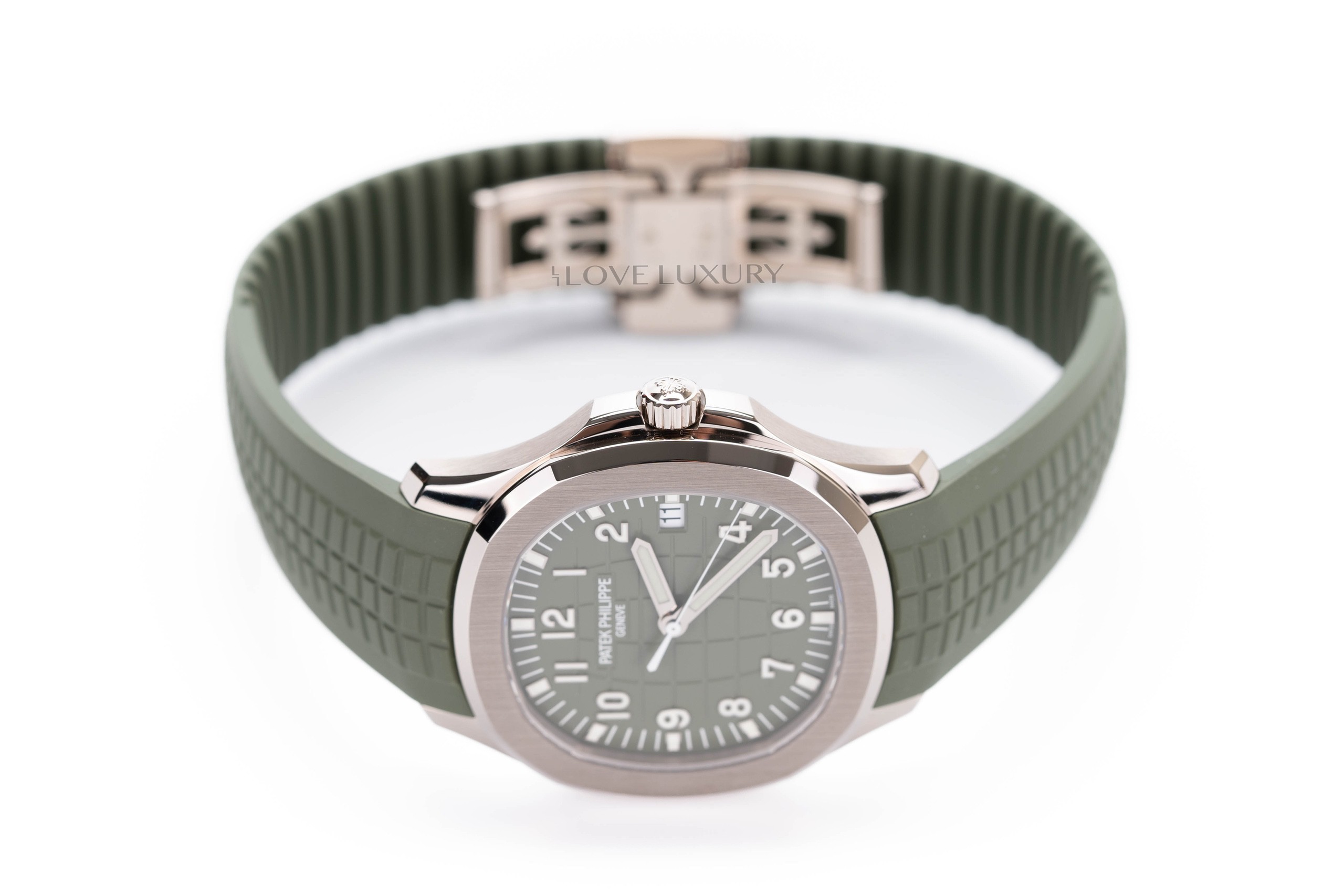 Patek-Philippe-Aquanut-Green-7