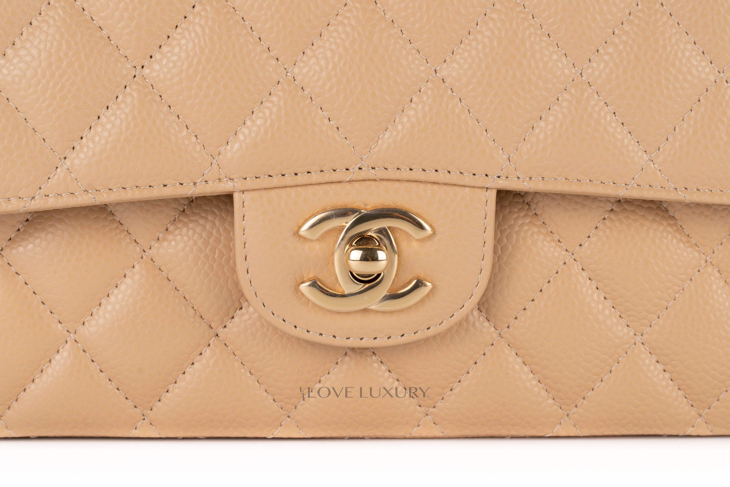 Chanel-Medium-Classic-Flap-Beige-Clair-Gold-Hardware-7