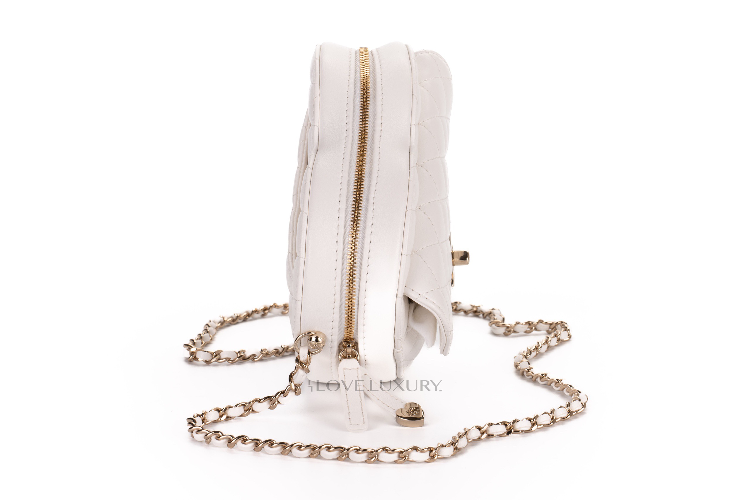 Chanel-White-Lambskin-White-Heart-Gold-Hardware-4