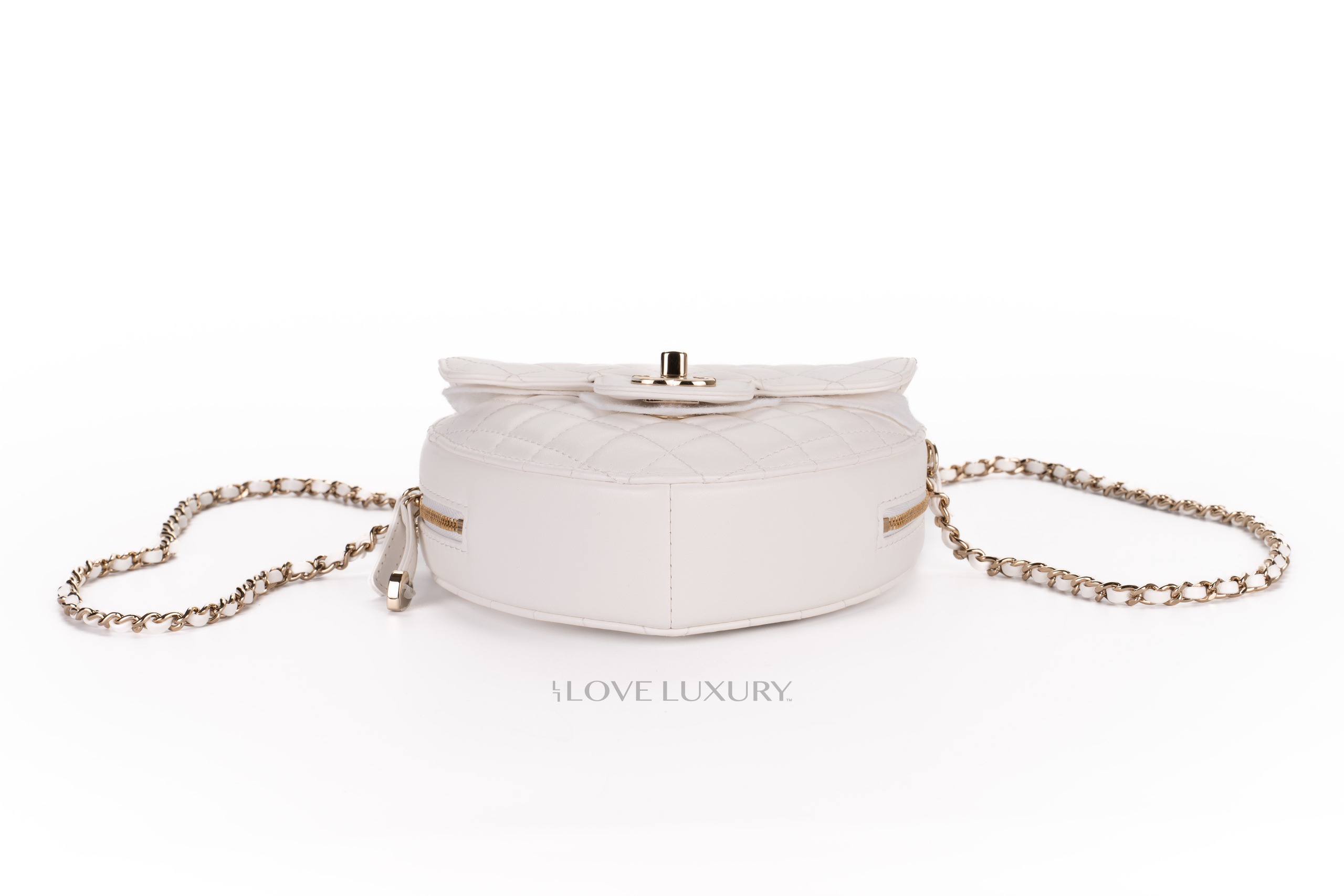 Chanel-White-Lambskin-White-Heart-Gold-Hardware-5