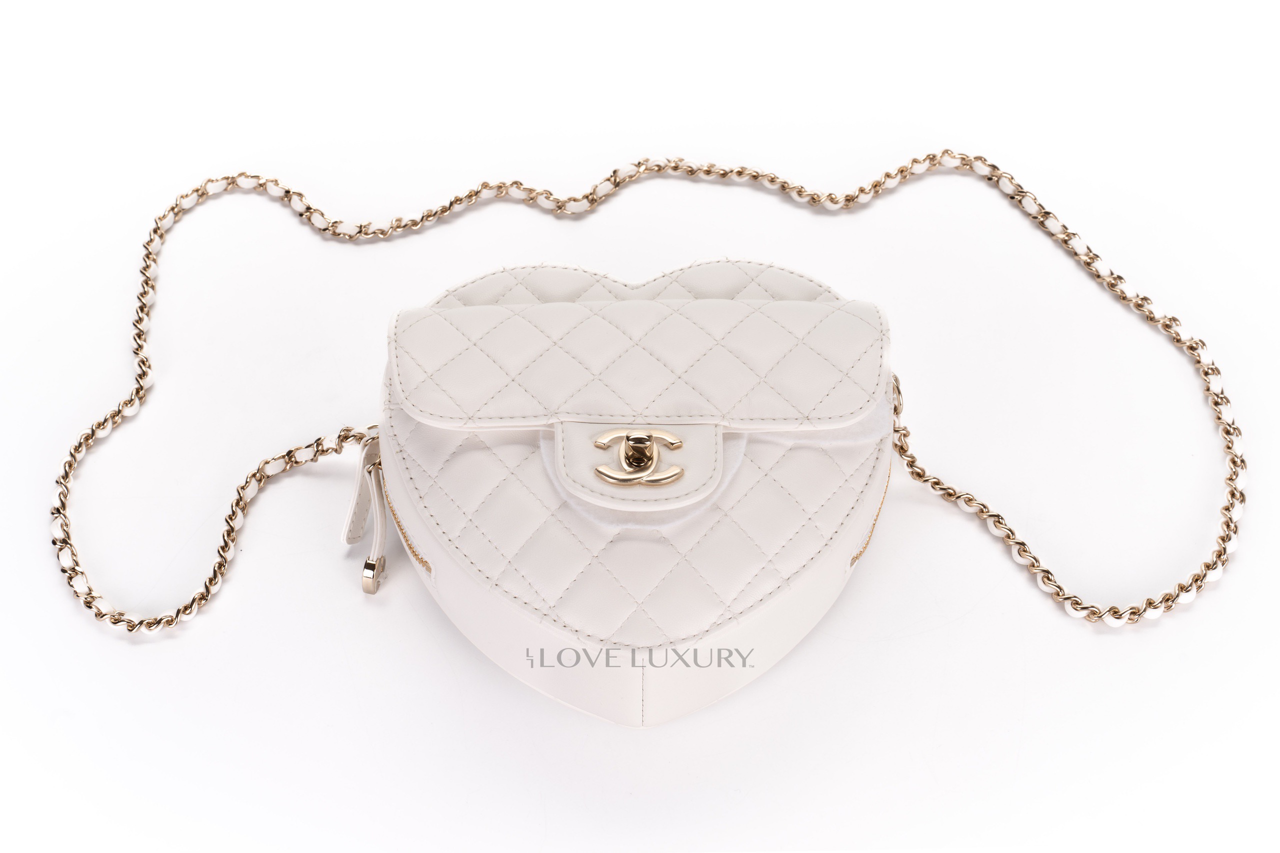 Chanel-White-Lambskin-White-Heart-Gold-Hardware-6