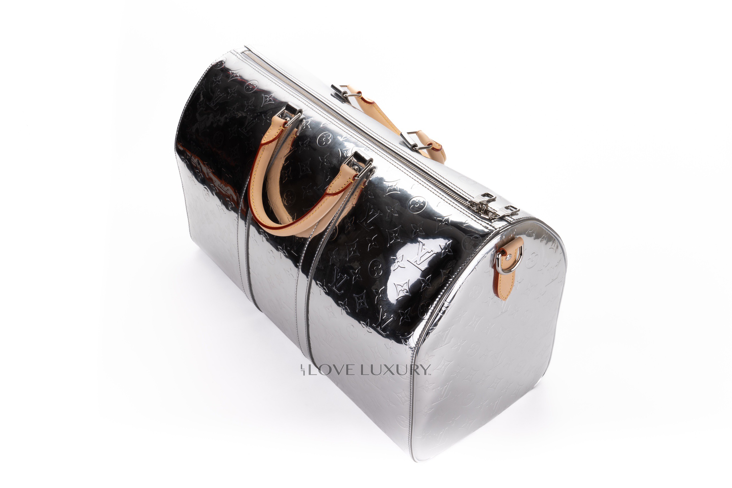 Louis-Vuitton-Keepall-Vernis-Silver-50-7