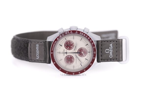 Swatch Moonswatch “Mission To Pluto” Swatch x Omega - Luxury