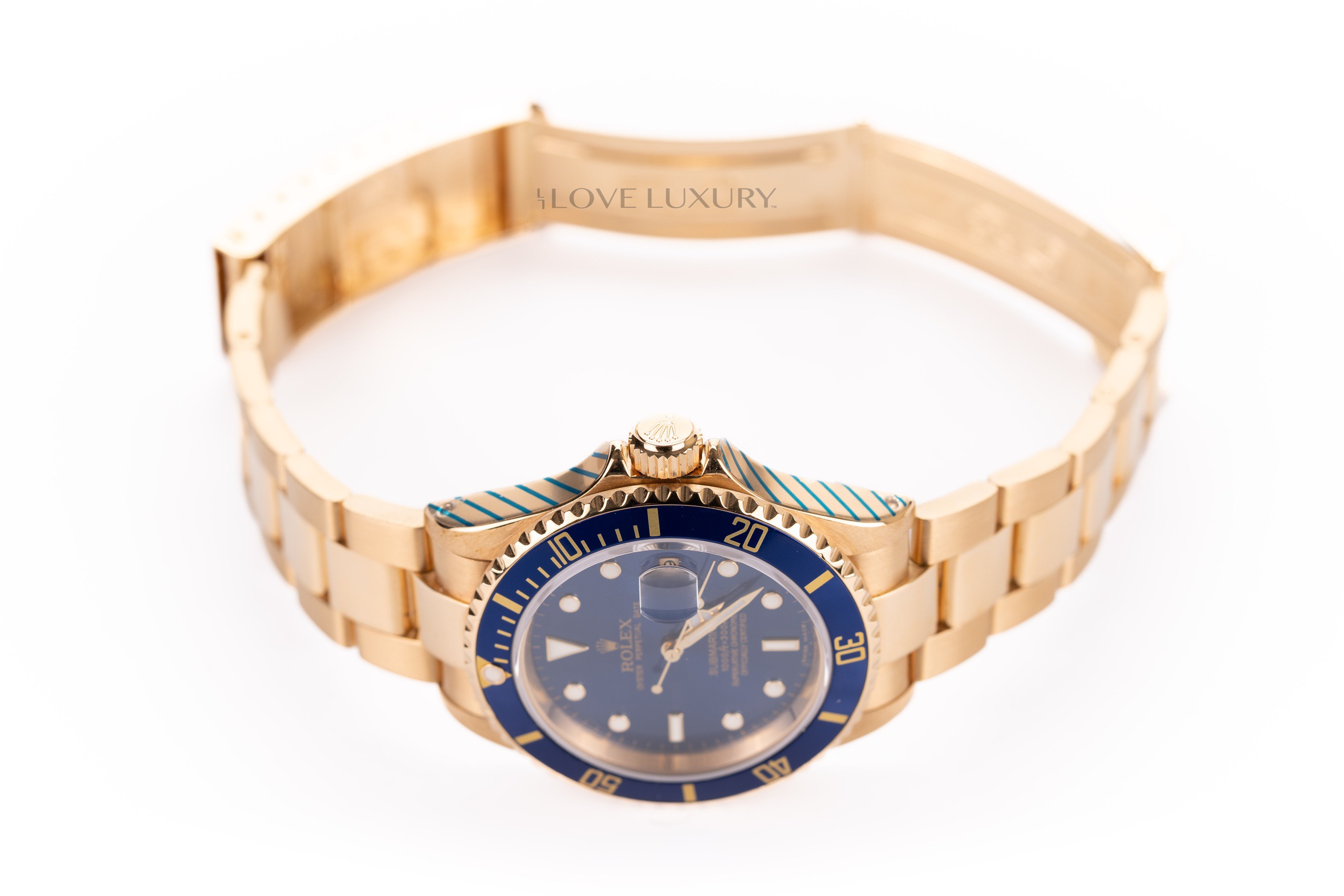 Rolex-Submariner-Full-Yellow-Gold-7