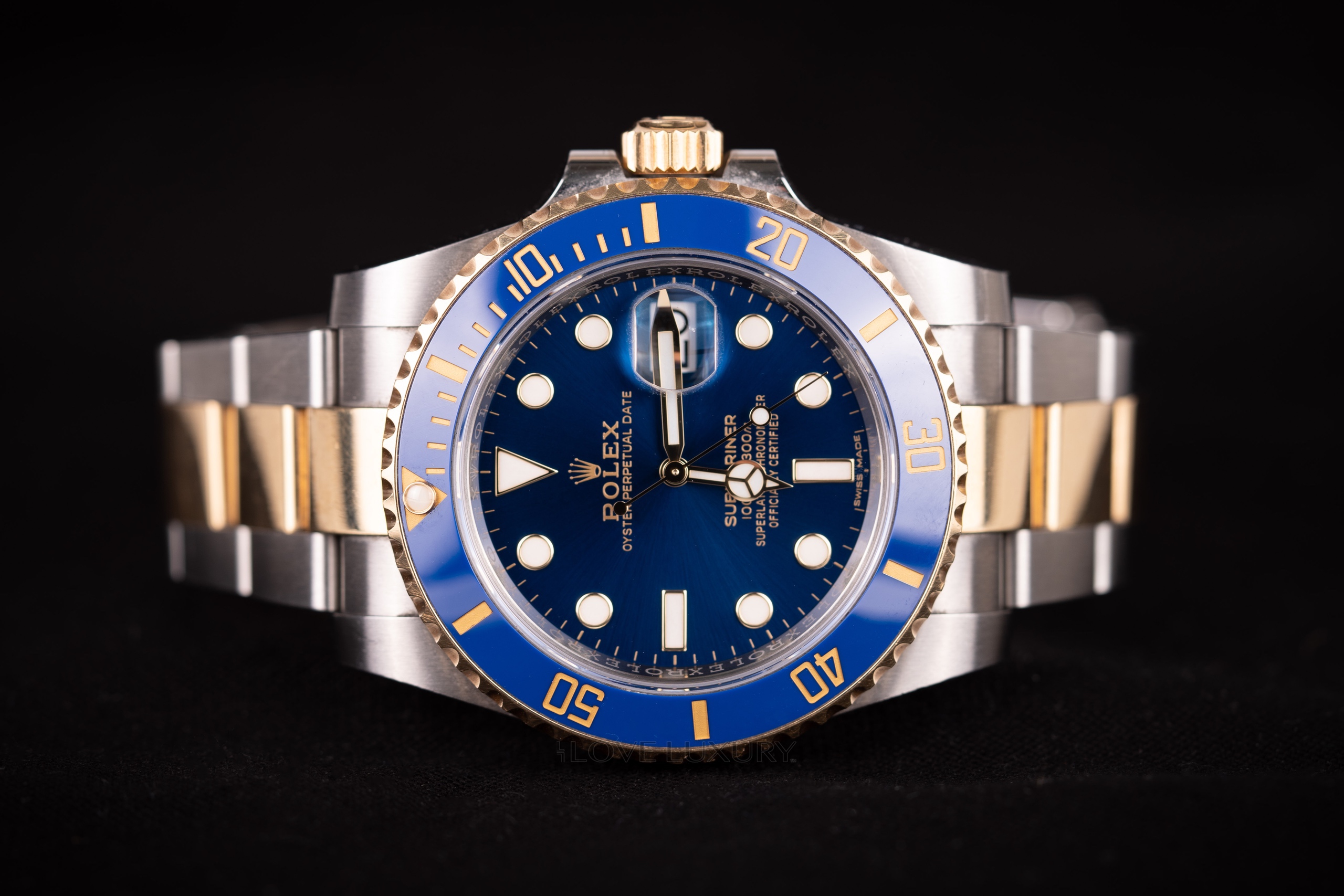 Rolex-Submariner-Yellow-Gold-&-Steel-Blue-9