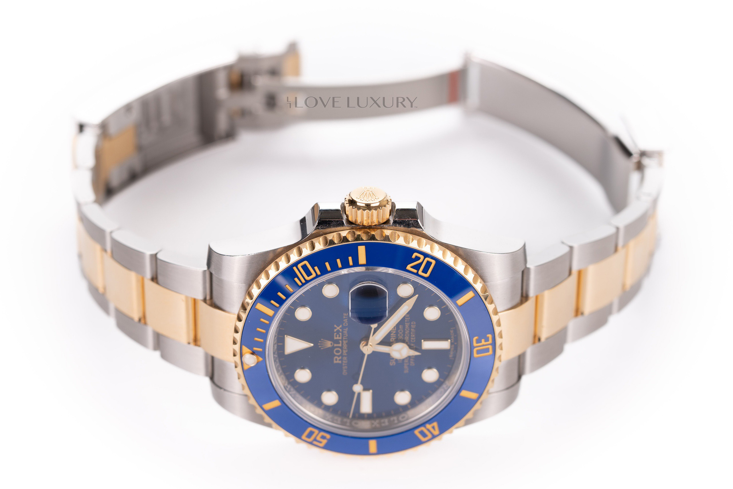 Rolex-Submariner-Blue-Dial-Yellow-gold-&-steel-7