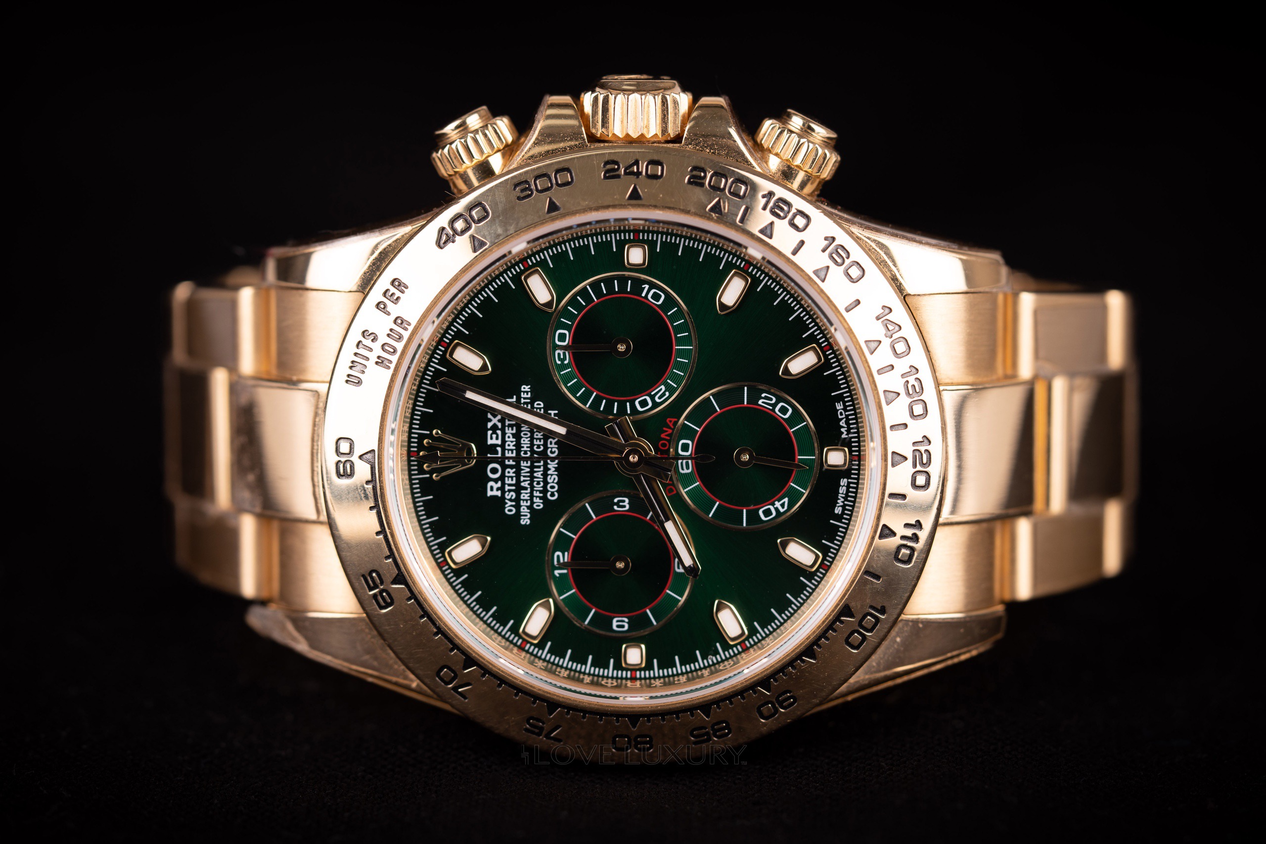 Rolex-daytona-green-dial-yellow-gold-10