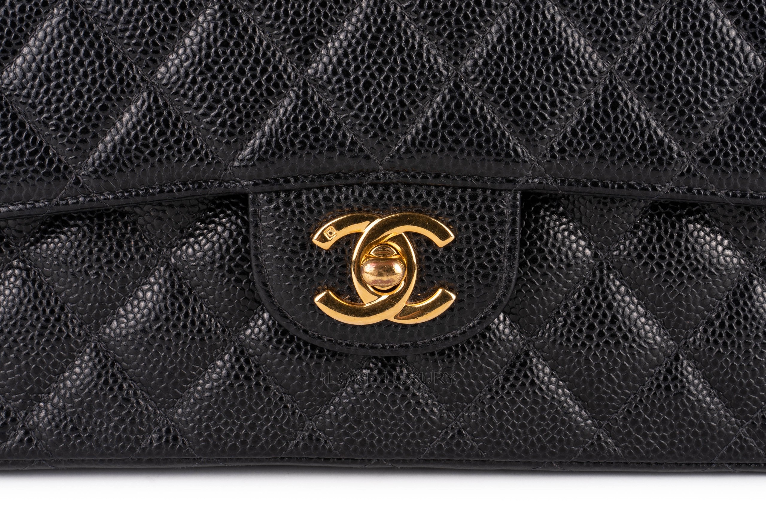 Chanel-Vintage-Small-Classic-Flap-Caviar-Gold-Hardware-7