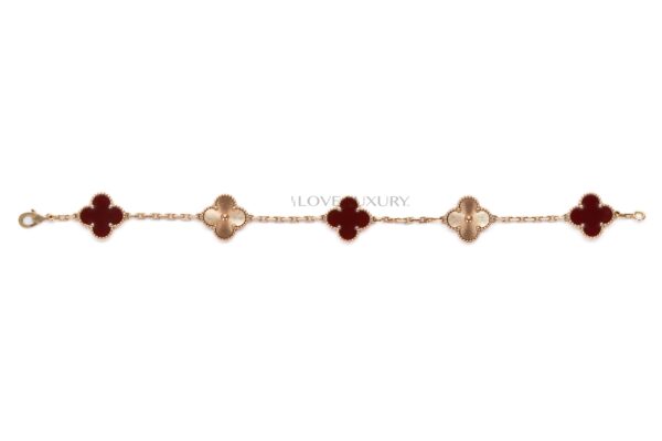Van Cleef Arpels Vintage motif Alhambra Carnelian and