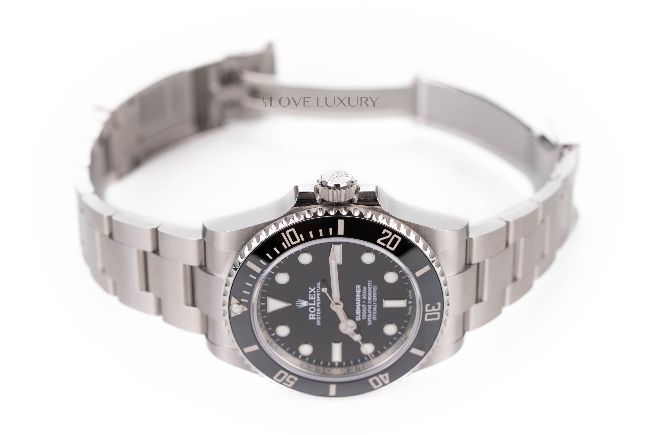 Rolex-Submariner-model-126610LV-year-2021-7