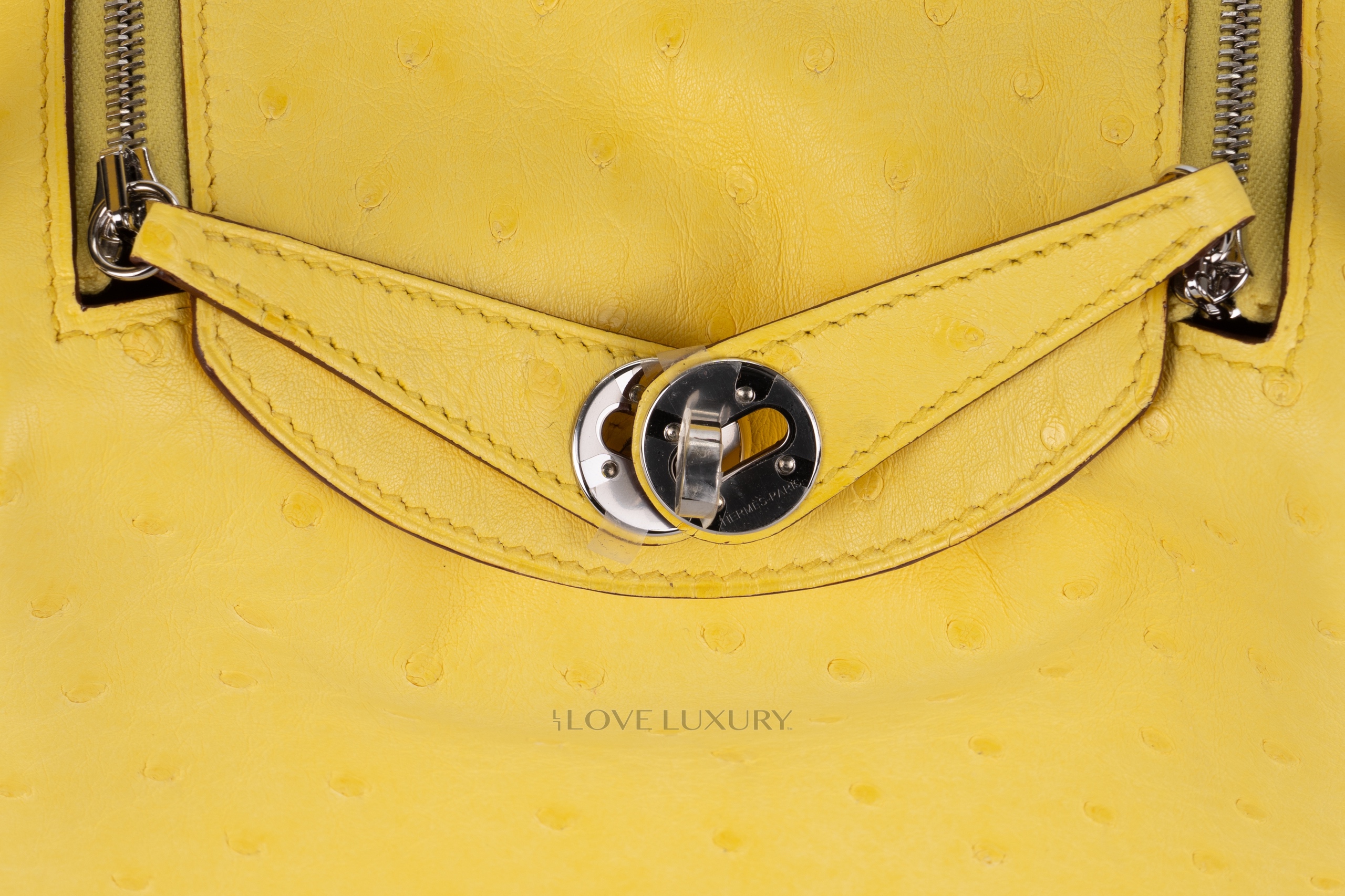 Hermès-Mini-Lindy-Jaune-Citron-Ostrich-Palladium-Hardware-7