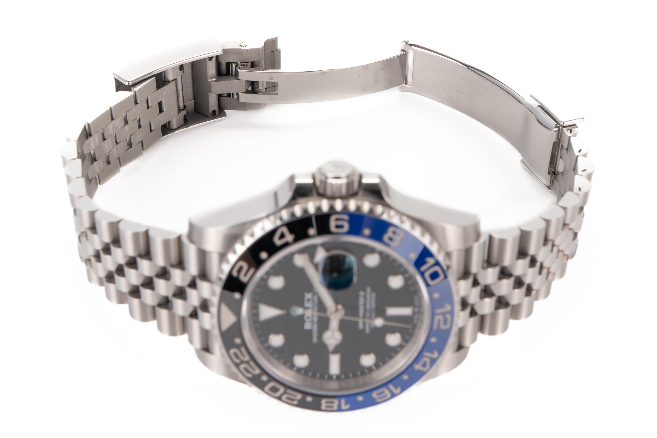 Rolex-GMT-Master-Batgirl-2021-126710BLNR-8