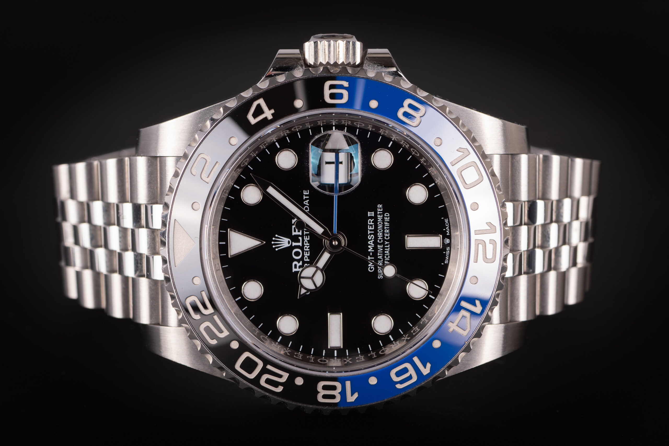 Rolex-GMT-Master-Batgirl-2021-126710BLNR-9