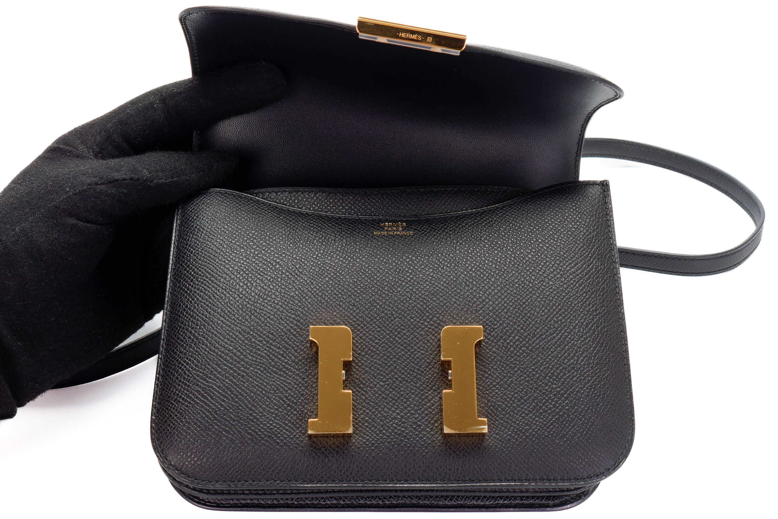 Hermès-Constance-18-Epsom-Noir-Gold-Hardware-2024-9