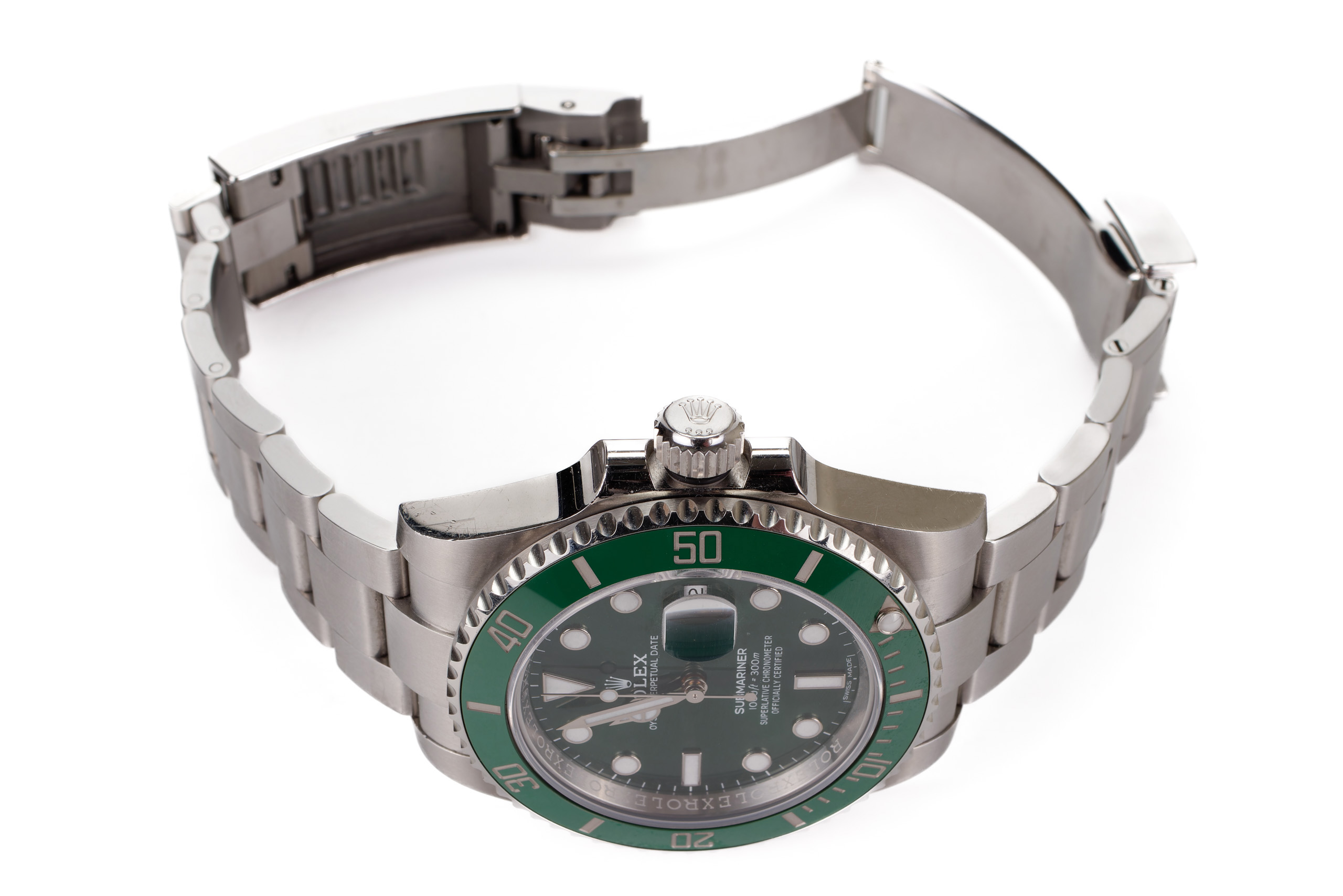 Rolex-Submariner-Hulk-116610LV-7