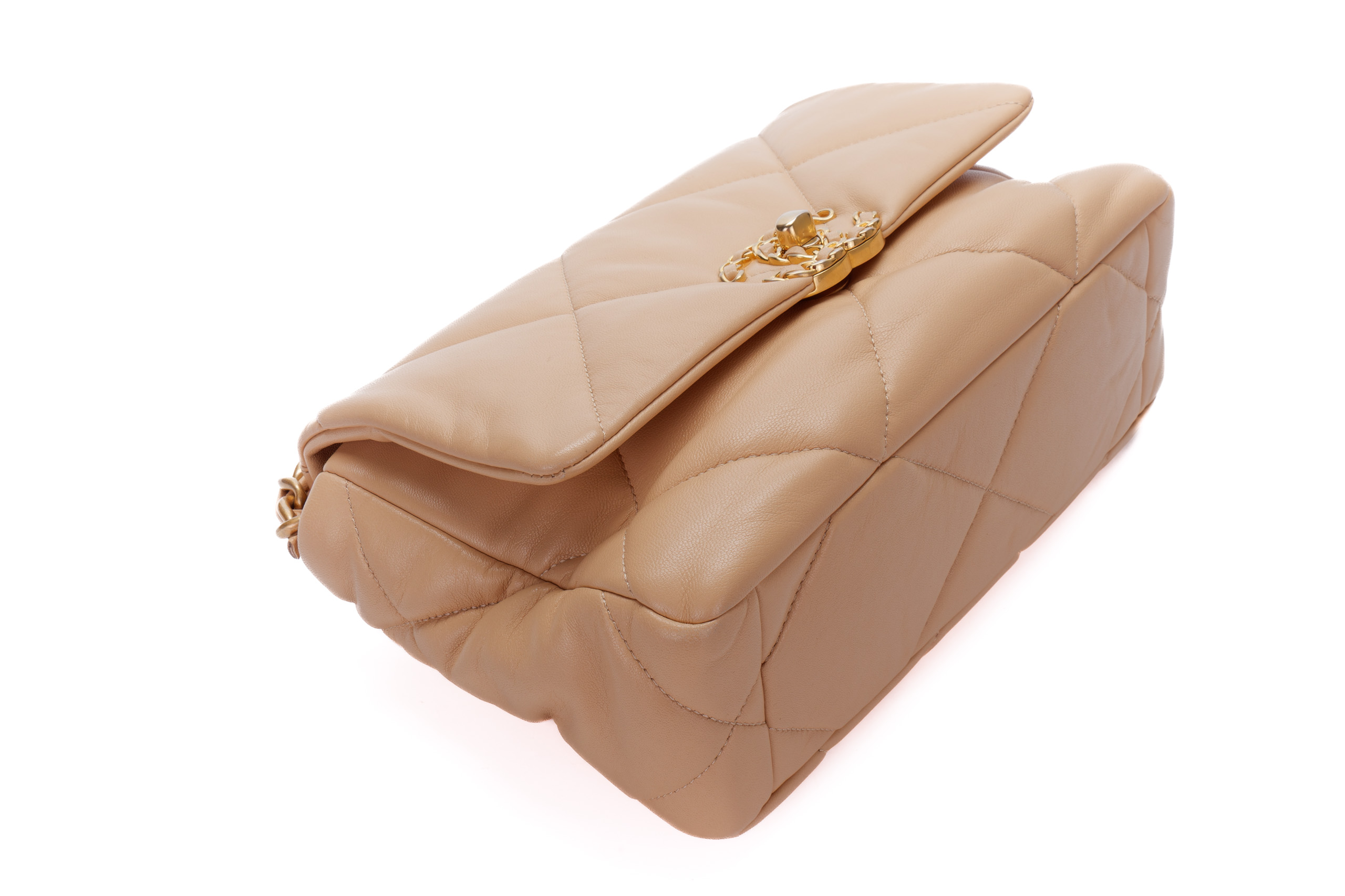 Chanel-19-Medium-Beige-Lambskin-Two-Tone-Hardware-11