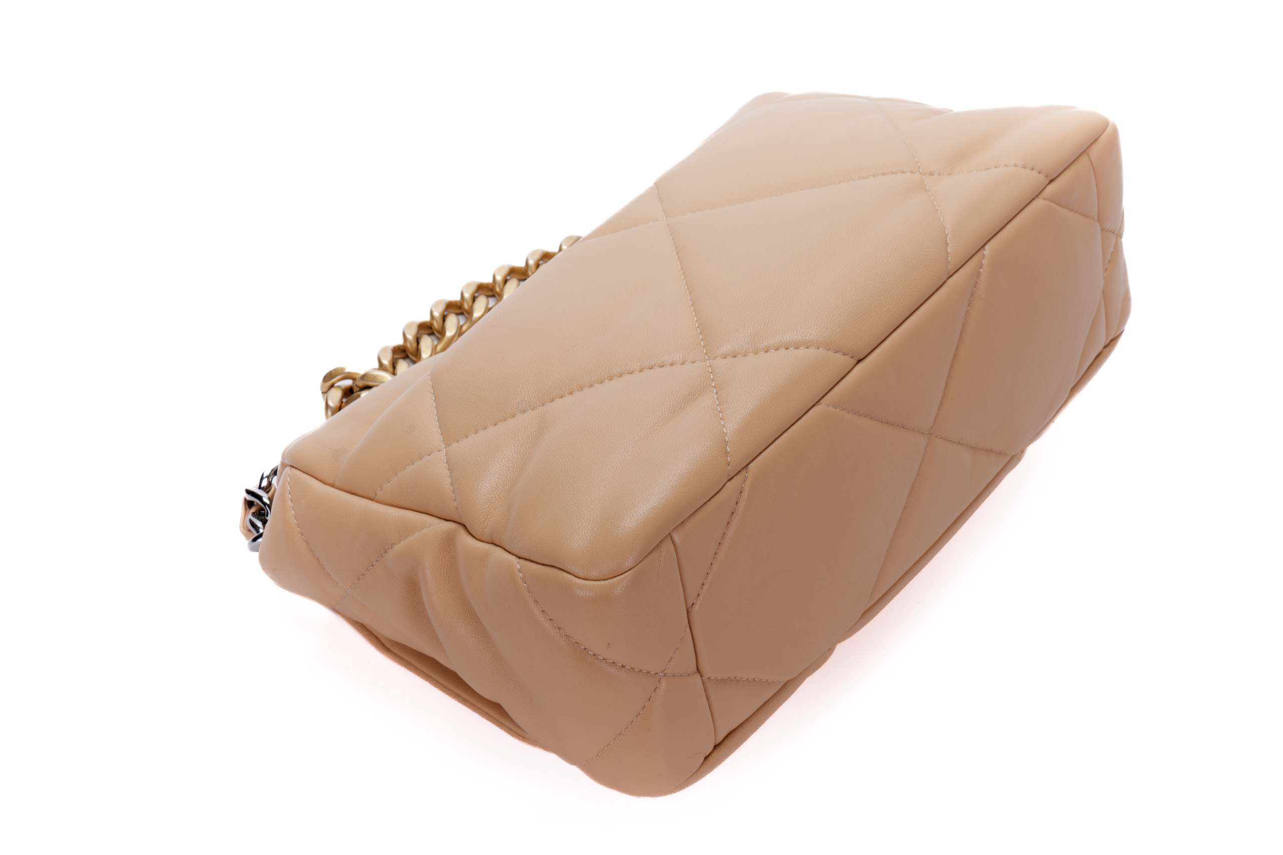 Chanel-19-Medium-Beige-Lambskin-Two-Tone-Hardware-13