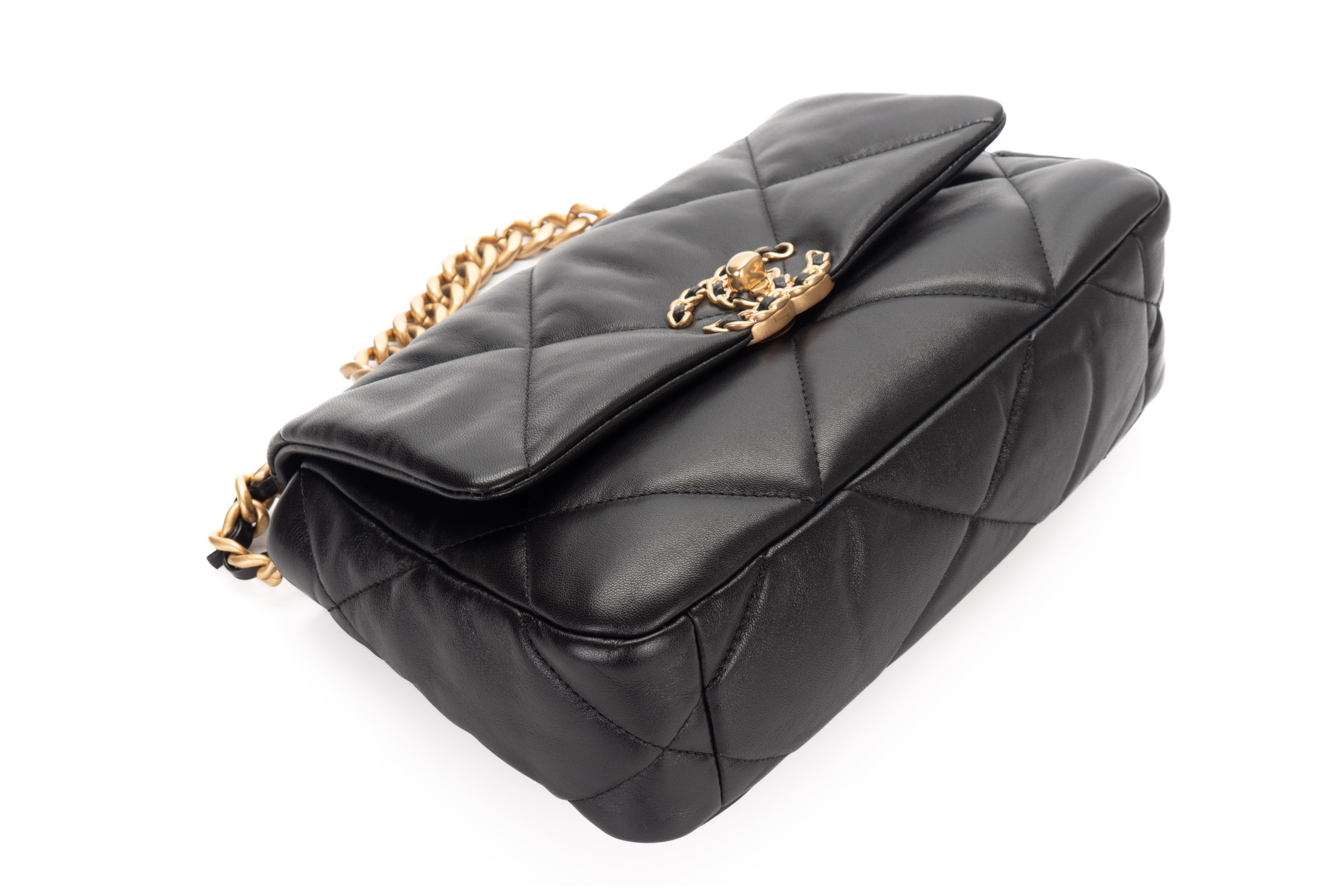 Chanel-19-Flap-Medium-Black-Goatskin-Mixed-Hardware-2024-10