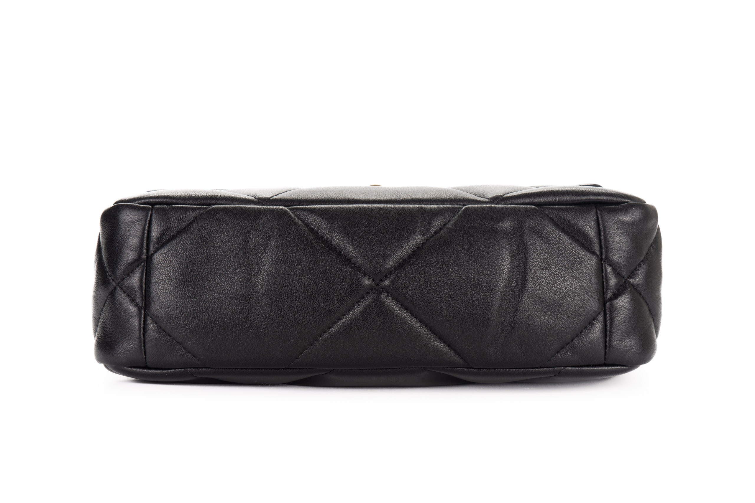 Chanel-19-Flap-Medium-Black-Goatskin-Mixed-Hardware-2024-6