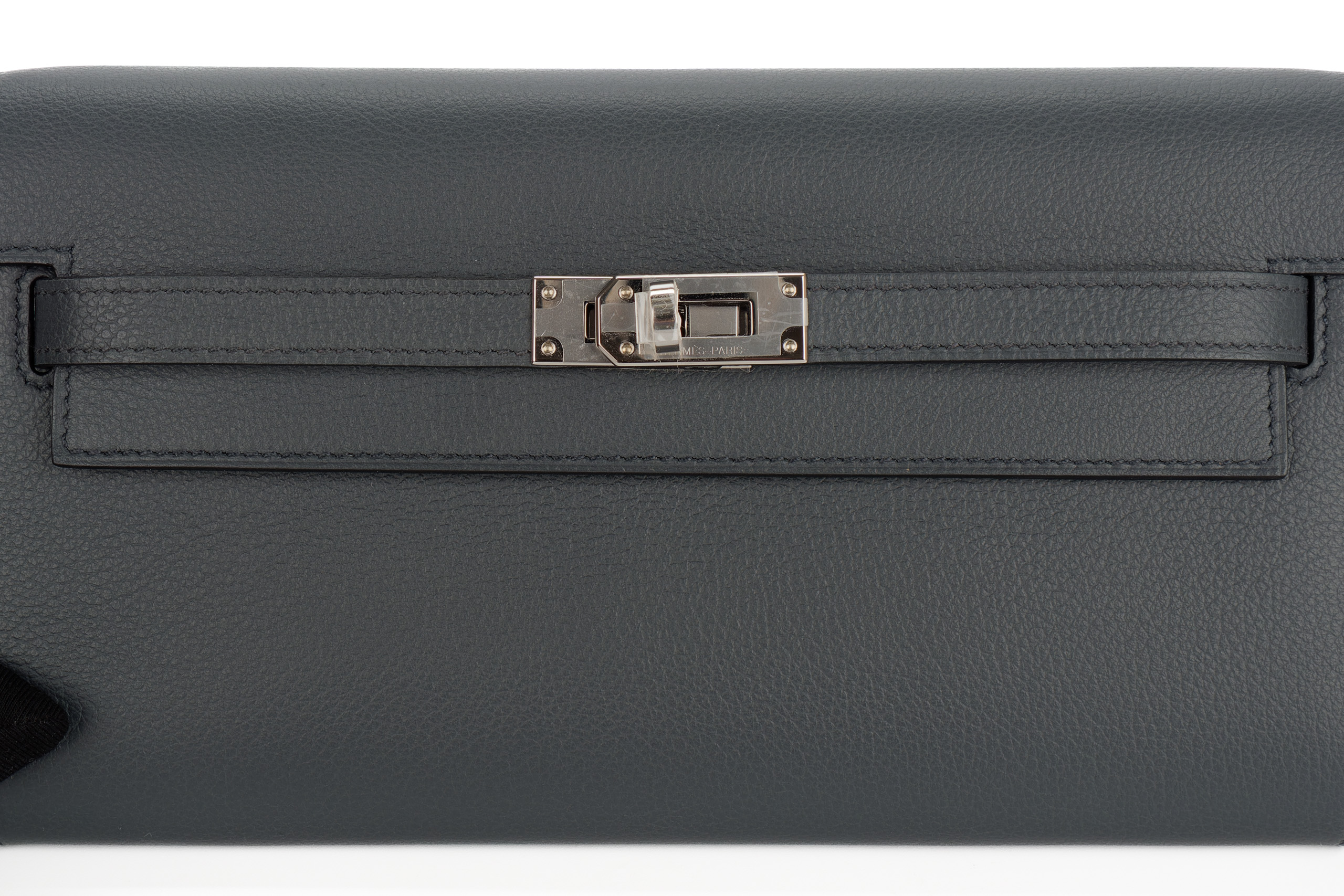 Hermès-Kelly-To-Go-Gris-Misty-Evercolor-Palladium-Hardware-2024-7