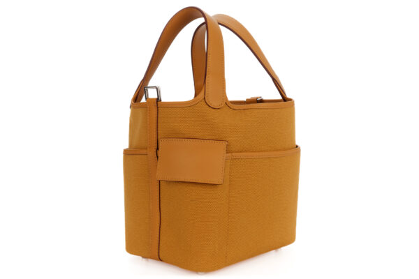 Hermès Picotin 18 Cargo Sesame Palladium Hardware Luxury Shopping