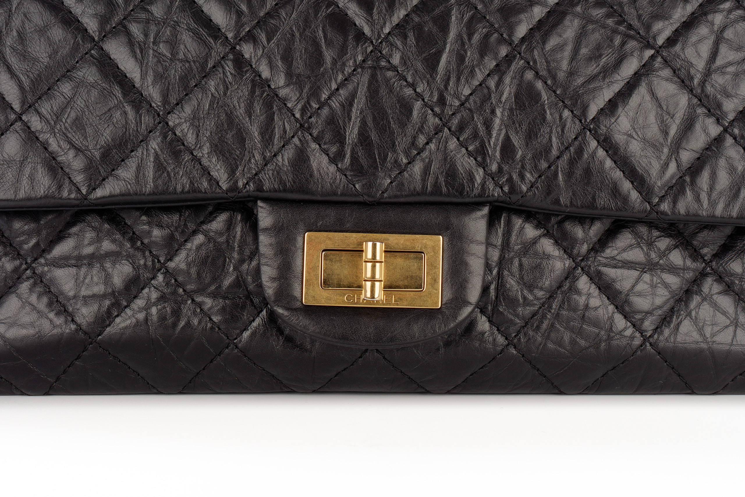 Chanel-2-55-Reissue-227-Black-Calfskin-Flap-Gold-Hardware-2010-7