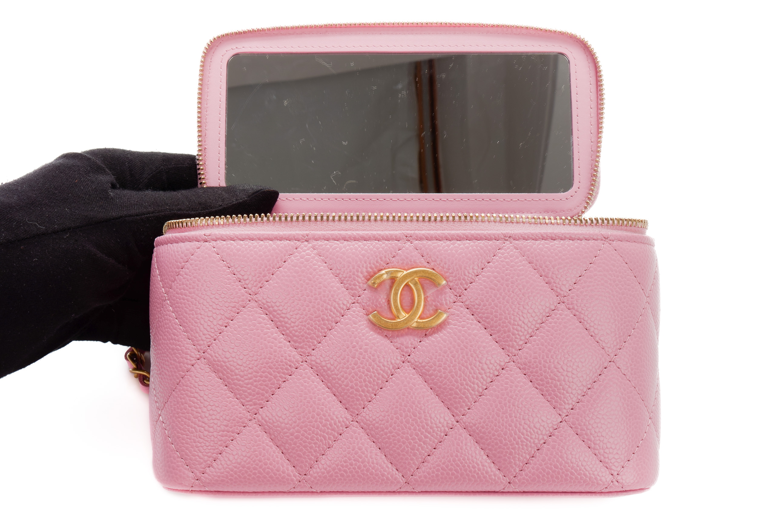 Chanel-Vanity-Pink-Caviar-Gold-Hardware-9