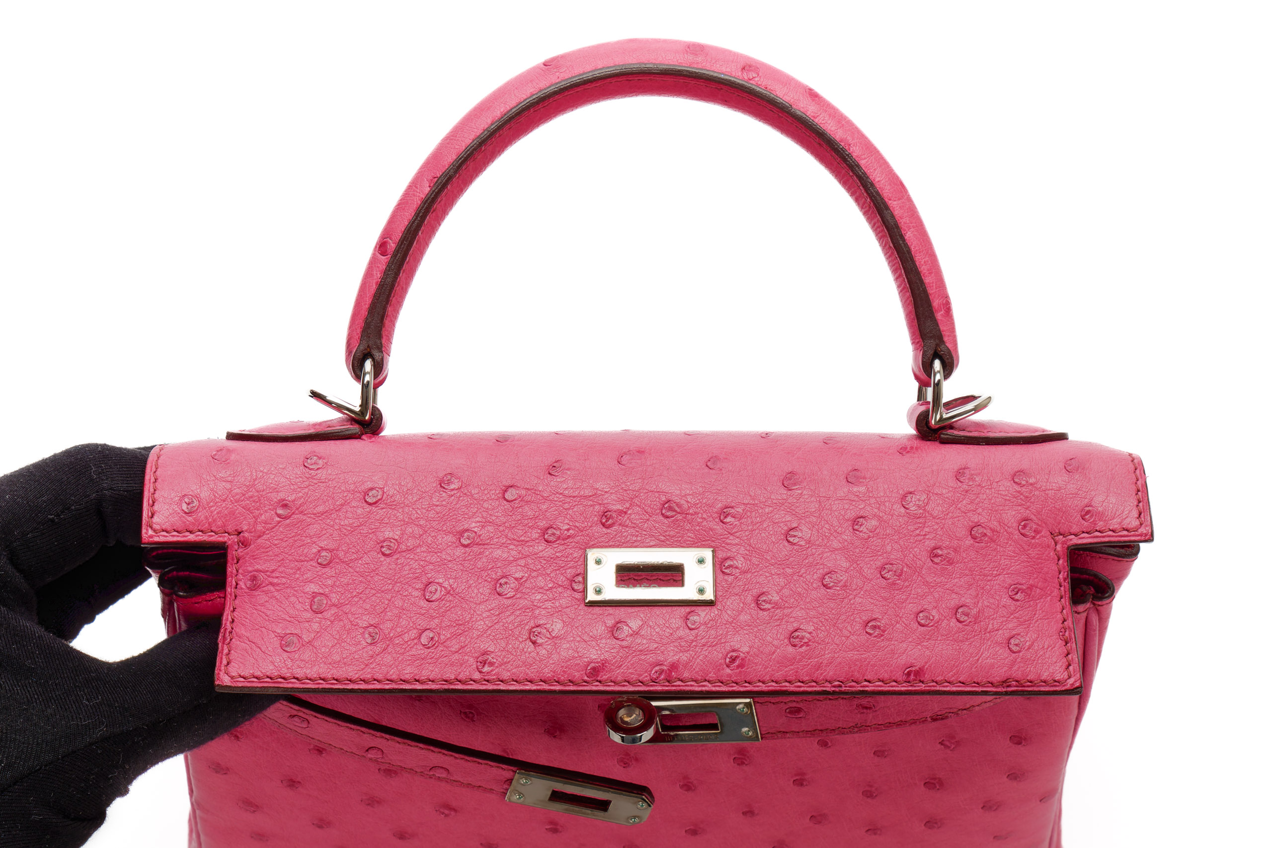 Hermès-Kelly-25-Rose-Shocking-Ostrich-Palladium-Hardware-2005-15