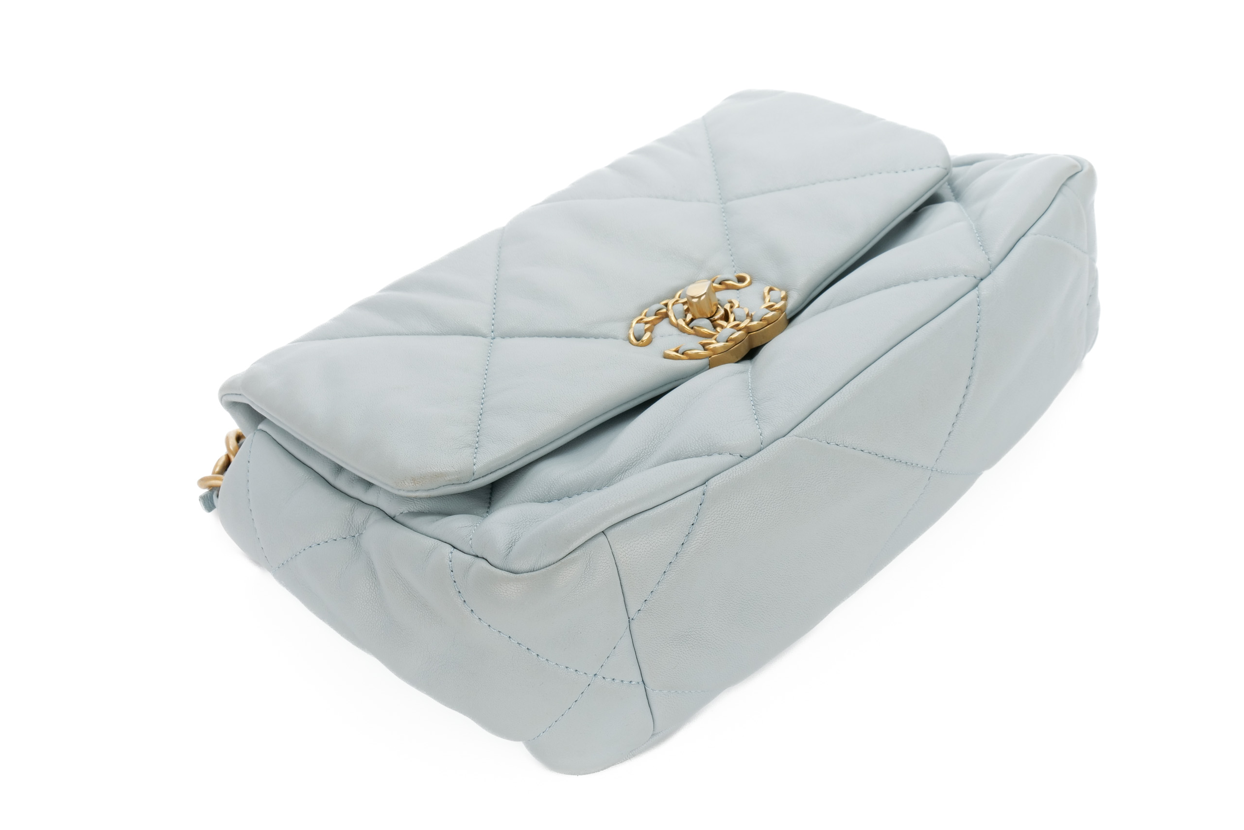 Chanel-19-Medium-Baby-Blue-Goatskin-Mixed-Gold-Hardware-2022-11