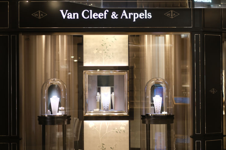 Investing in Van Cleef & Arpels Jewellery Market Trends and Value Appreciation Love Luxury